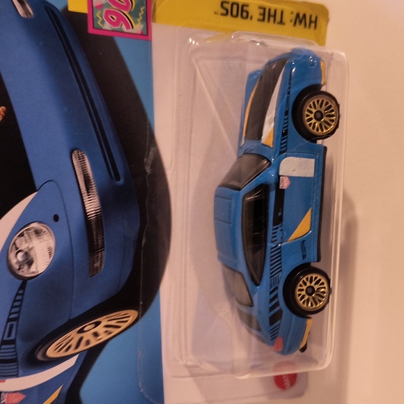 D9 Hot Wheels 96 Porsche Carrera with shipping protector - Picture 2 of 3